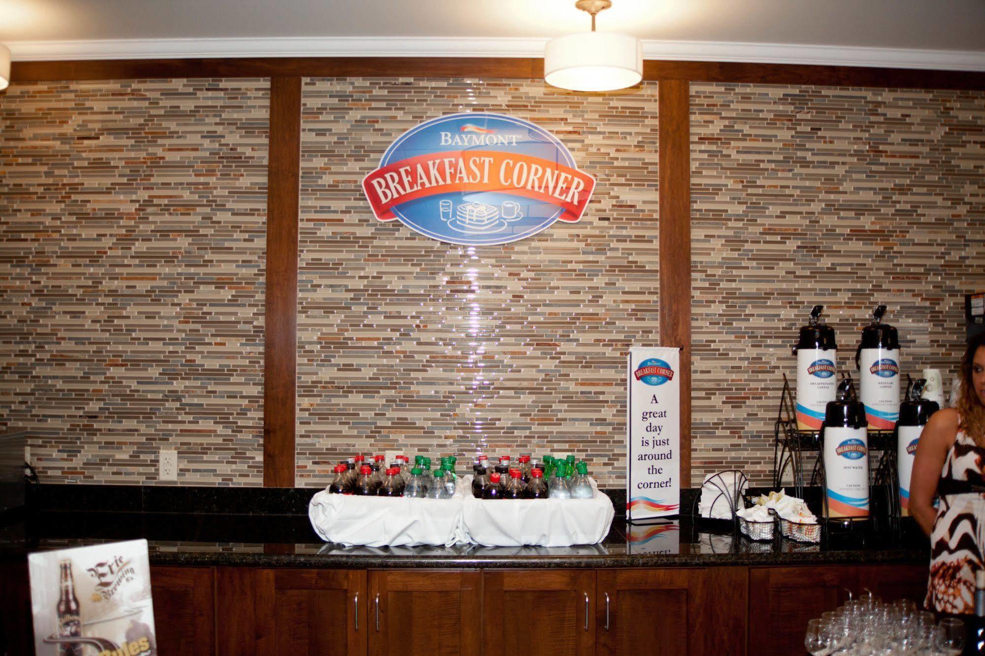Hotel Baymont By Wyndham Erie Zewnętrze zdjęcie
